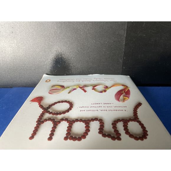 Eat Pray Love : One Woman's Search for Everything Across Italy, India and... - Picture 8 of 10